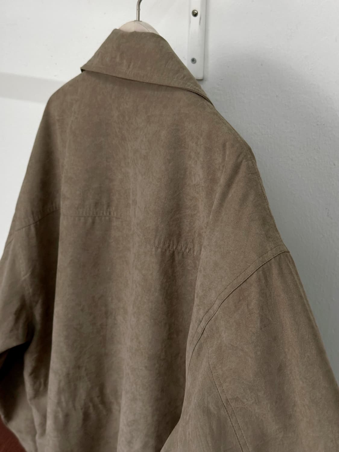 Fake suede high count padded mil mid coa 상품이미지10