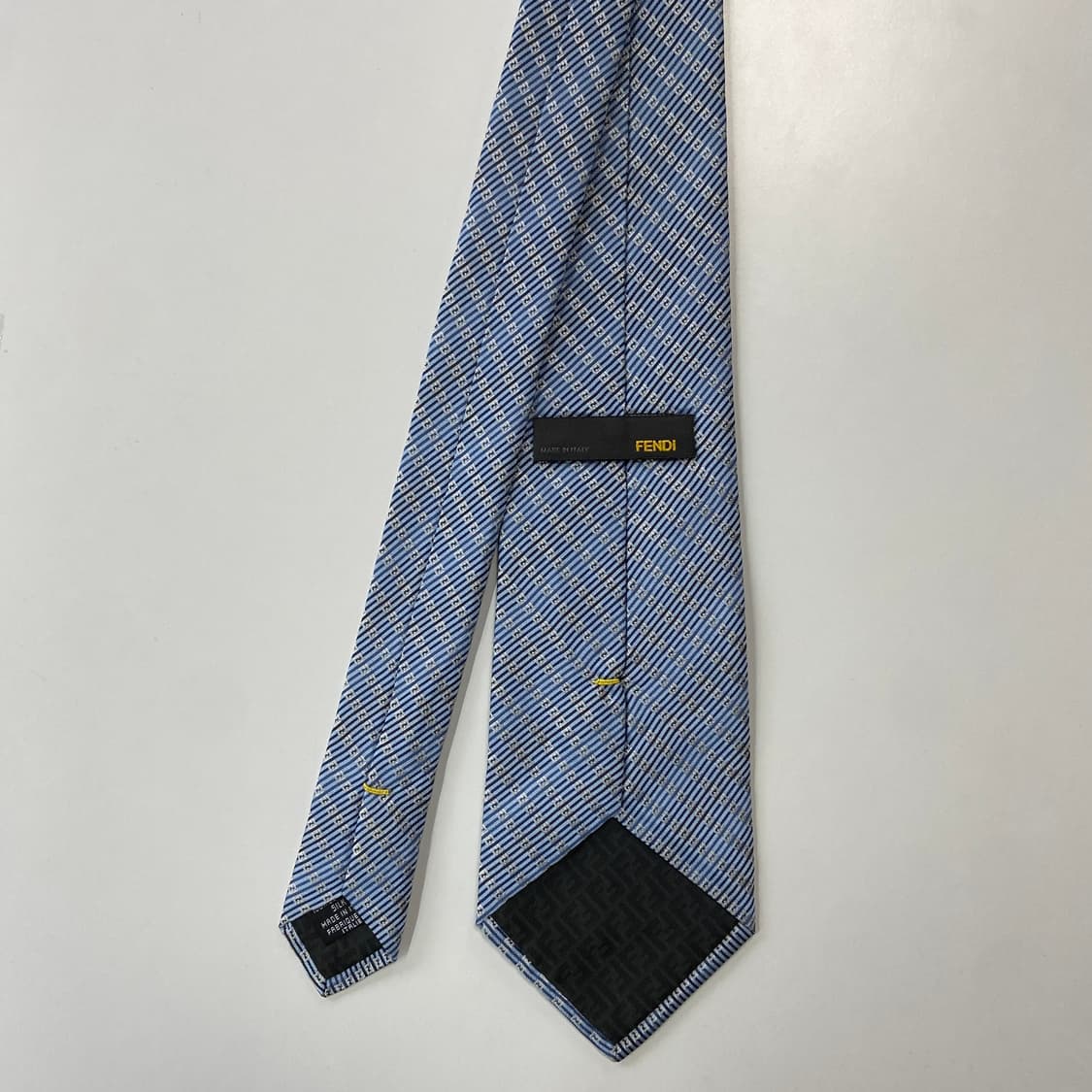 펜디(FENDI) 모노그램 신형라벨 명품 정품 넥타이 상품이미지2