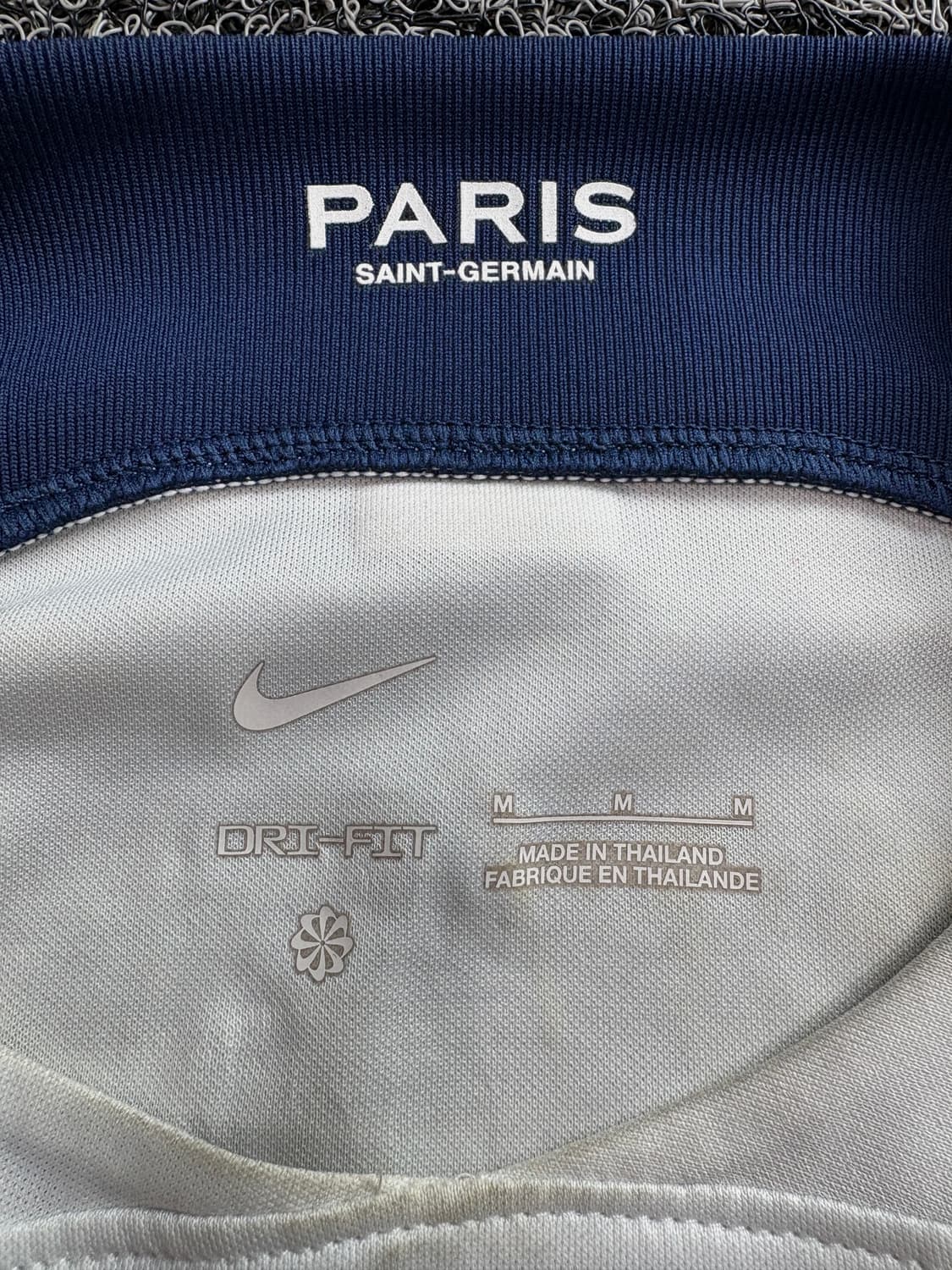 나이키 파리 생제르맹 23-24 어웨이 스타디움 셔츠 3959 상품이미지4