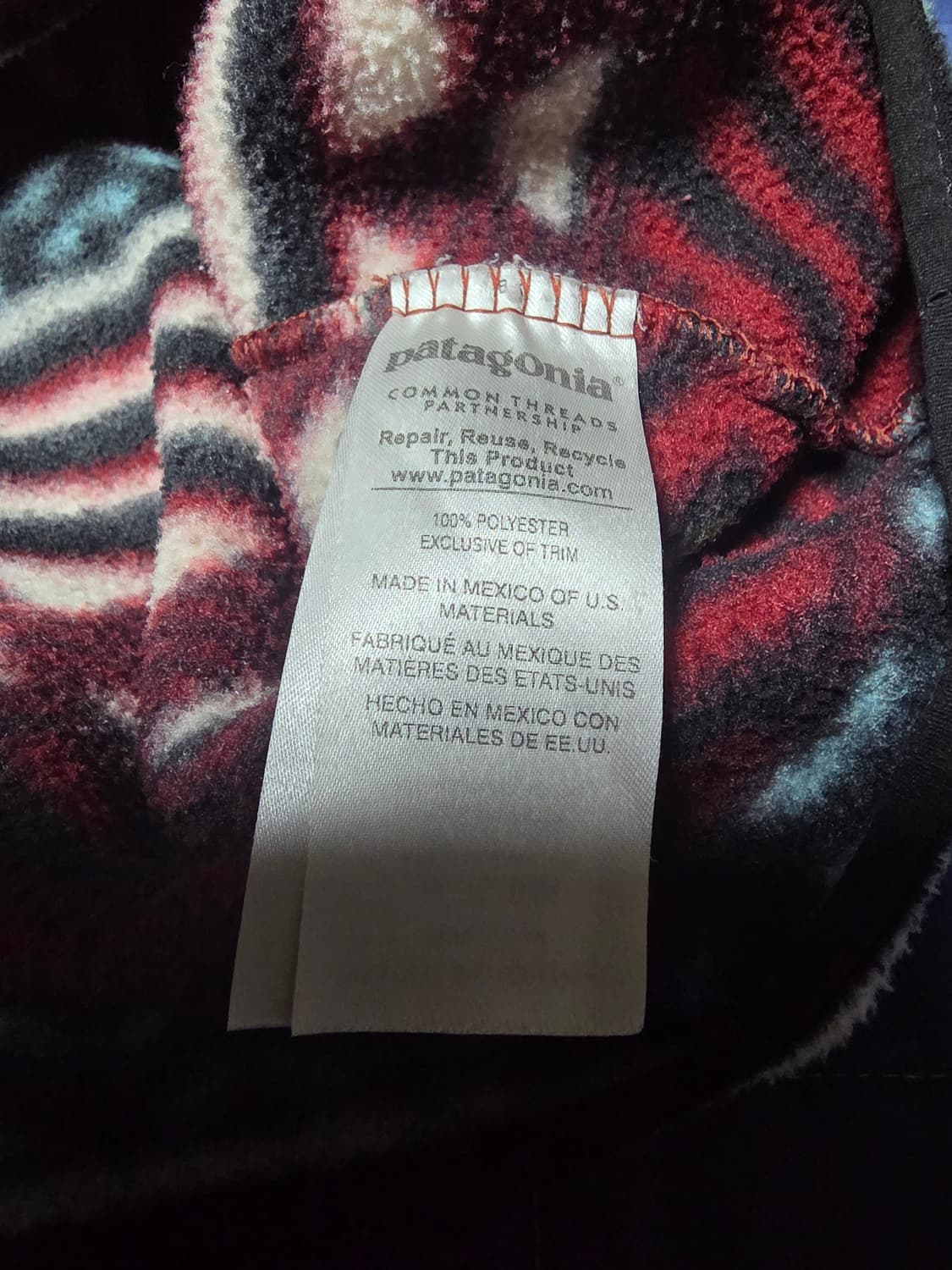 파타고니아 신칠라 아즈텍 사이즈 M 100-105 상태 좋은편입니다.
안 상품이미지3