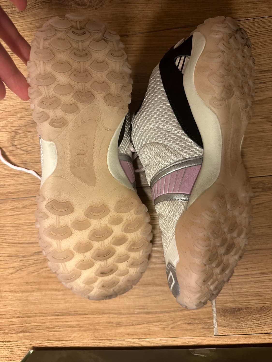 휠라 에샤페 상품이미지2