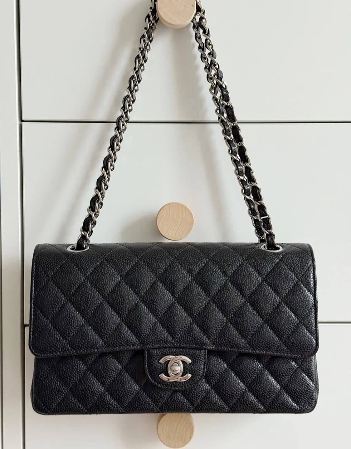 (정품)샤넬 클래식 미듐 캐비어  상품이미지1