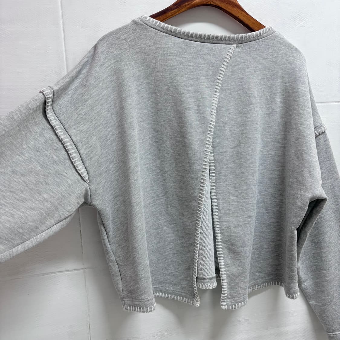 빔즈 BEAMS heart 절개 맨투맨  상품이미지2