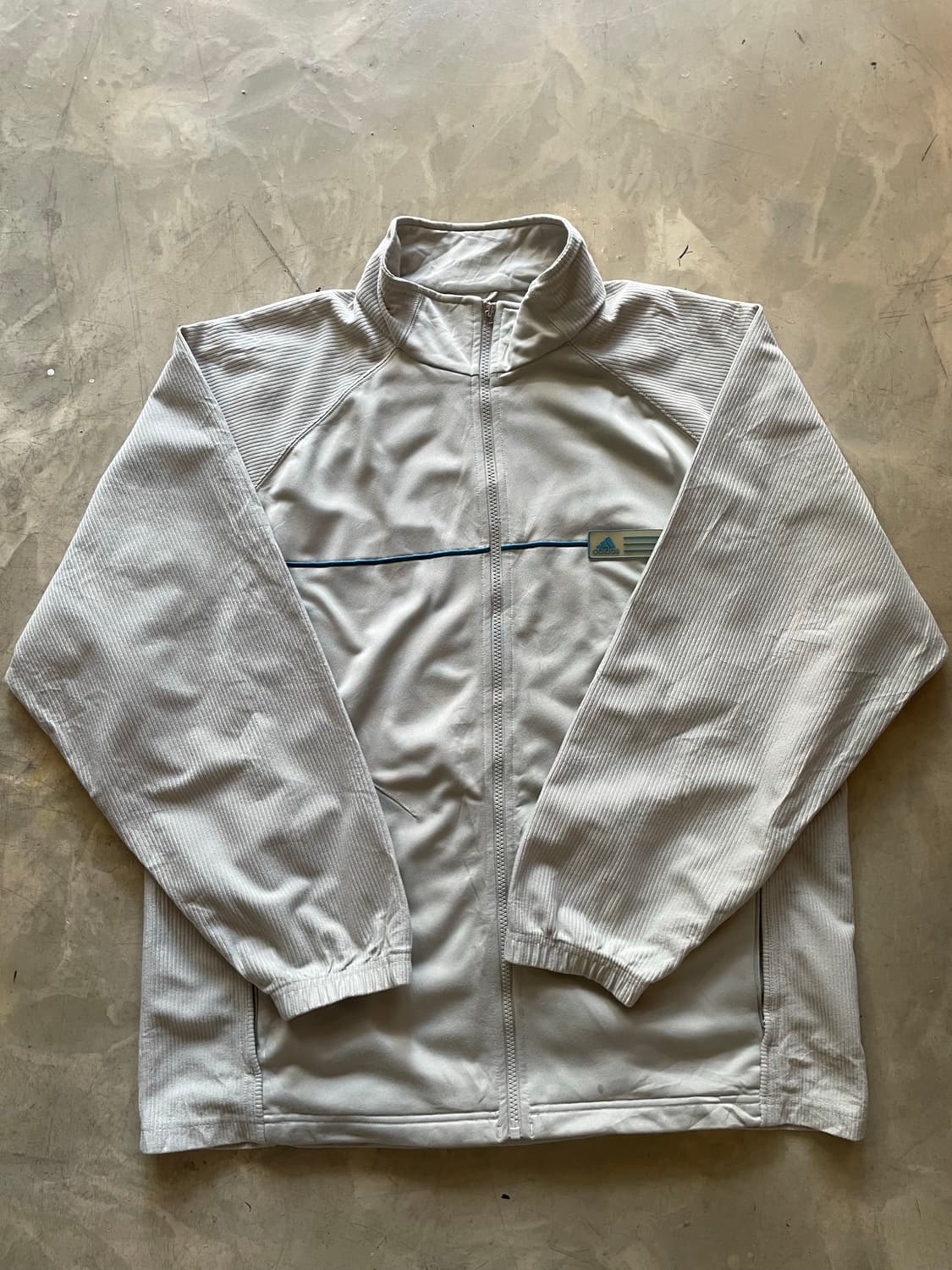 아디다스 코듀로이 트랙자켓 M (실측L~XL) 상품이미지1