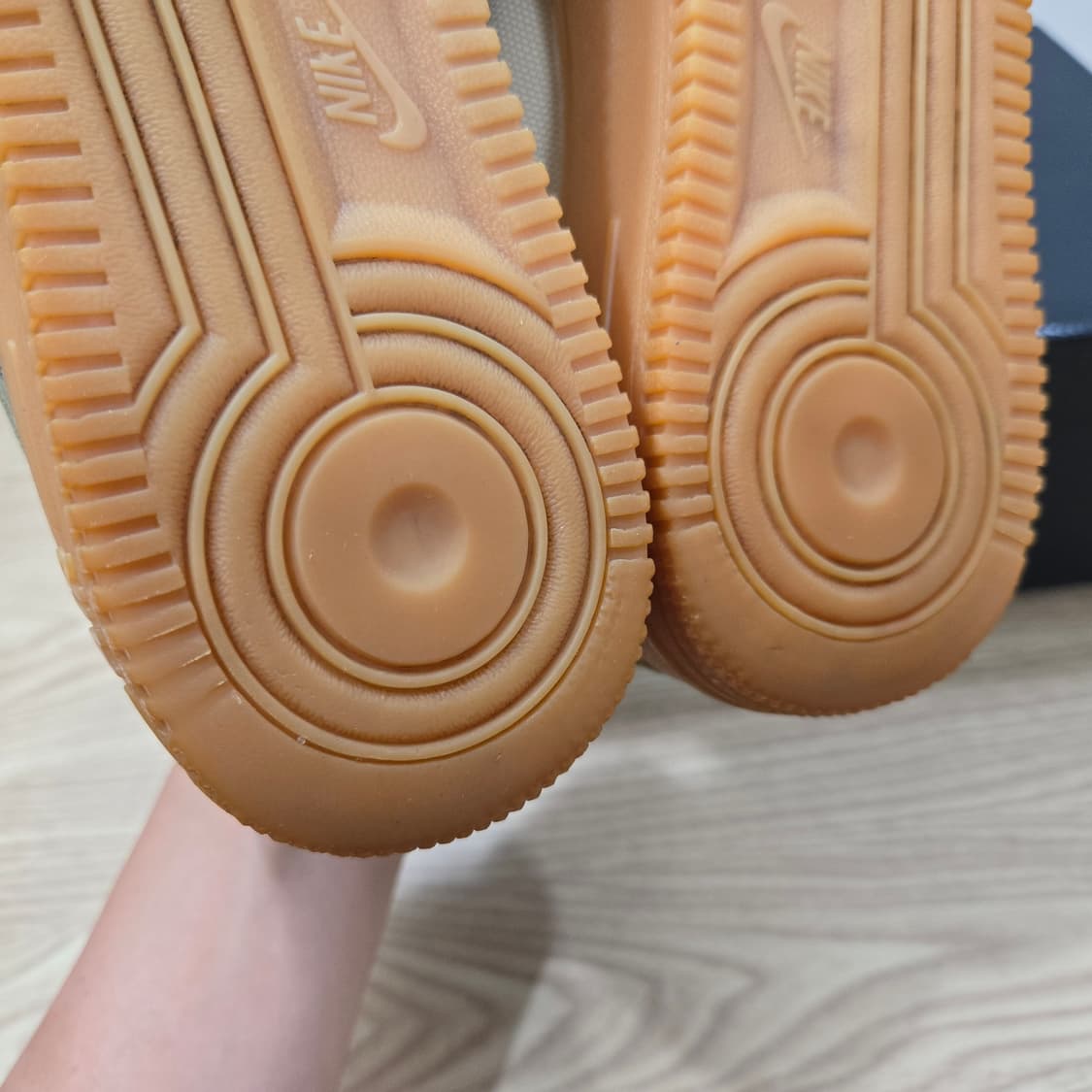 255 나이키 에어포스1 x 고어텍스  상품이미지9