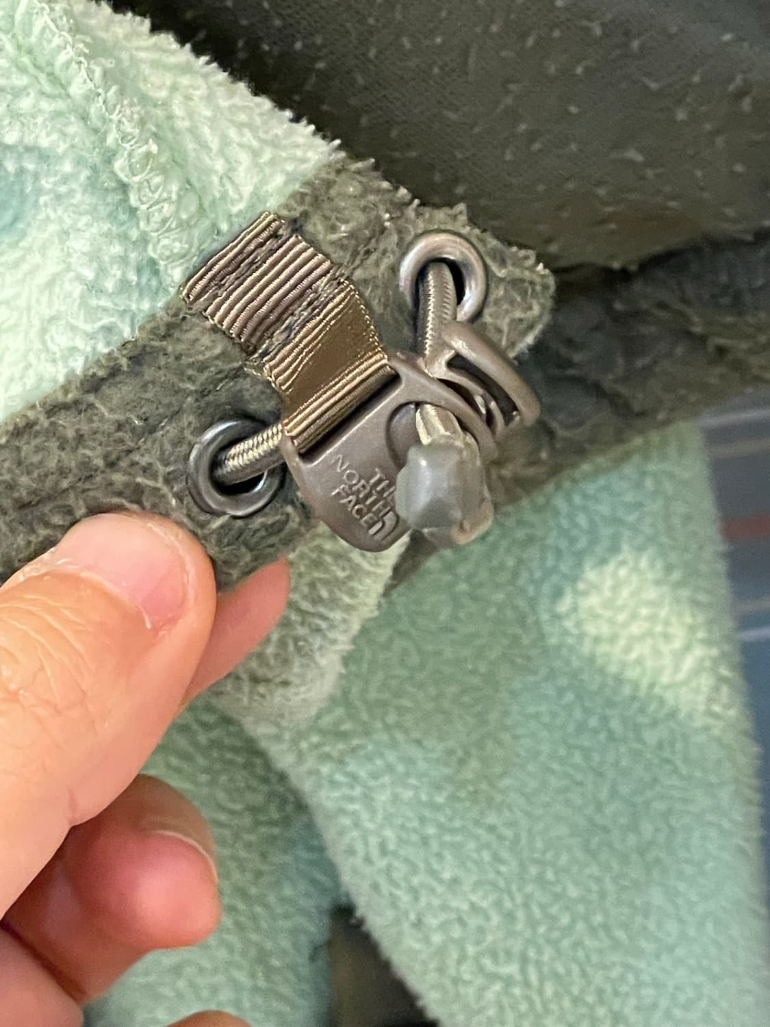 노스페이스 후리스집업 피스타치오 상품이미지4