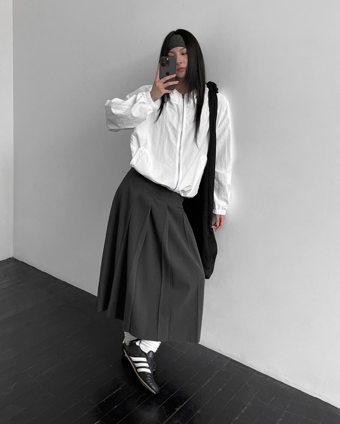 블랙업 뉴트럴 텐션 플리츠 스커트 블랙 M 상품이미지3