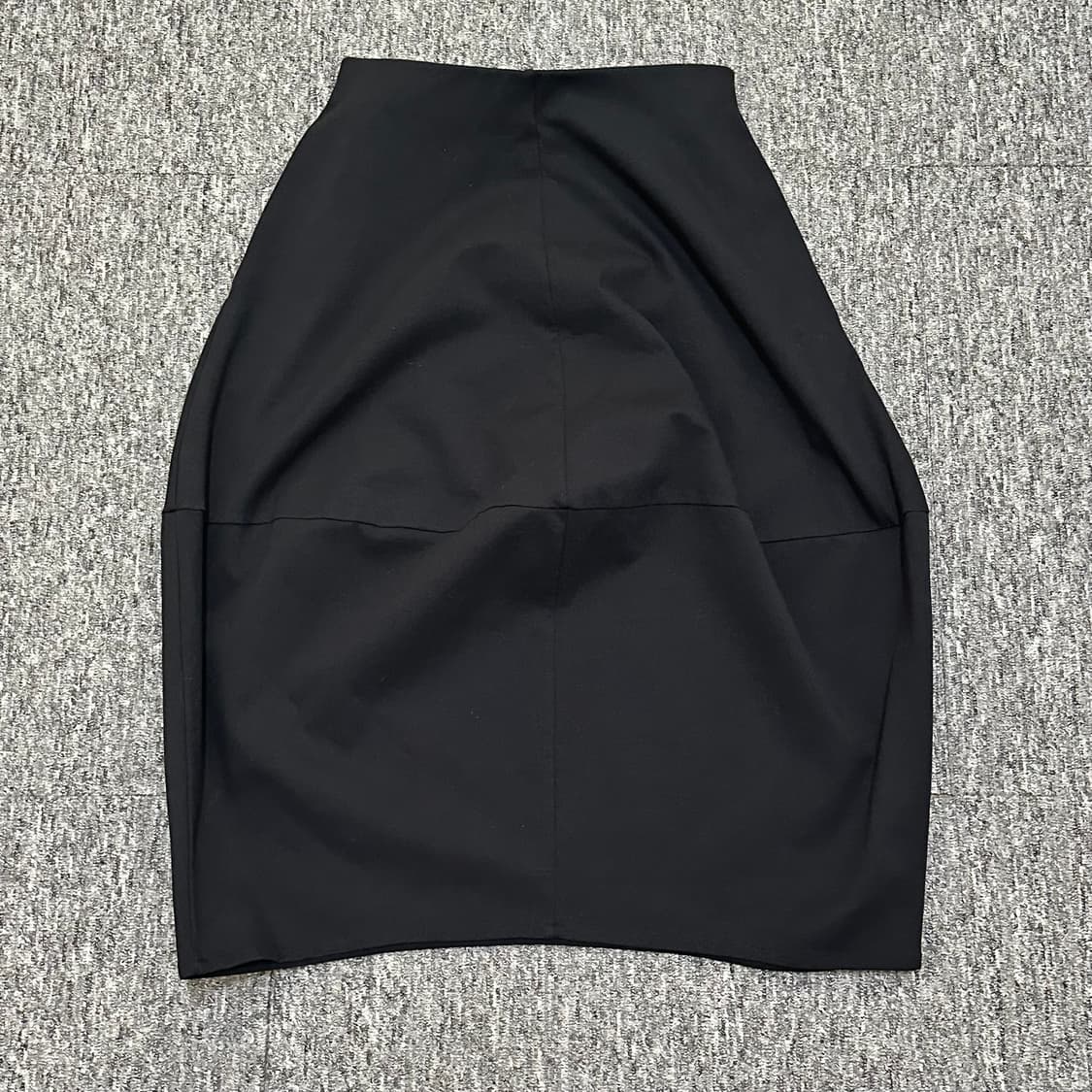 Cos 코스 라운드 코튼 미디 스커트 치마 블랙 상품이미지4