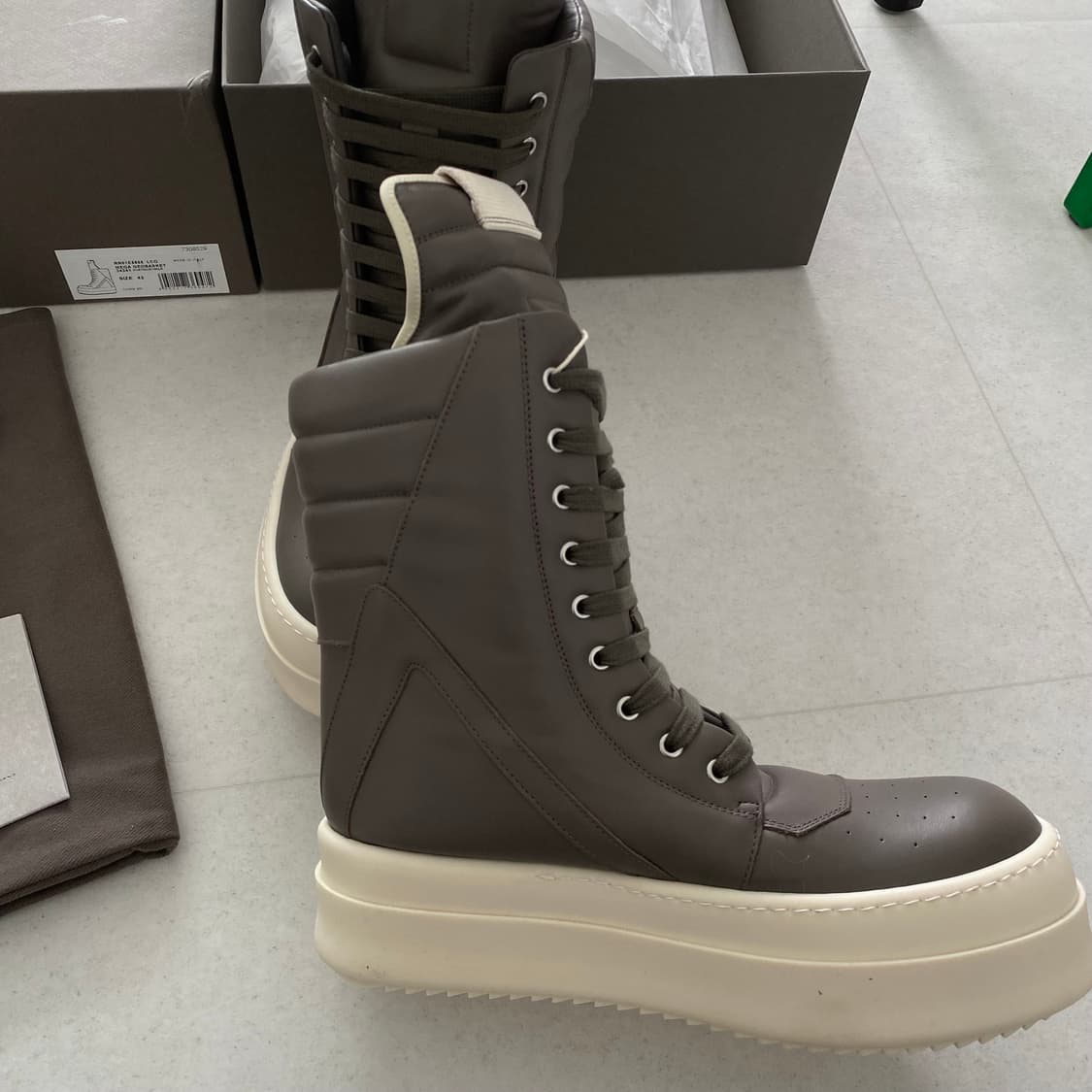 [42] 릭오웬스 메가 지오바스켓 더스트/밀크 상품이미지3