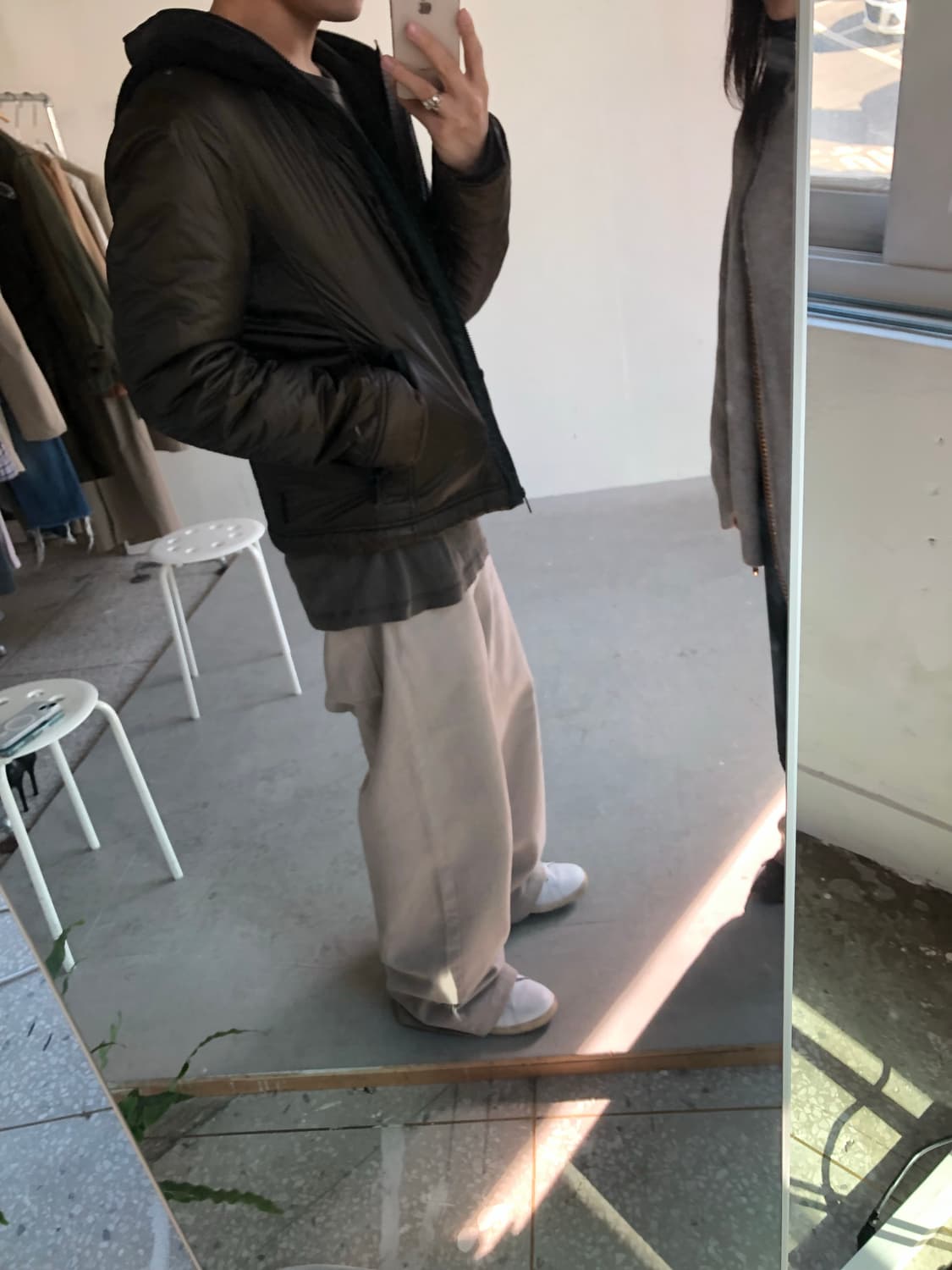 아르마니 레더 트림 푸퍼 자켓 상품이미지3