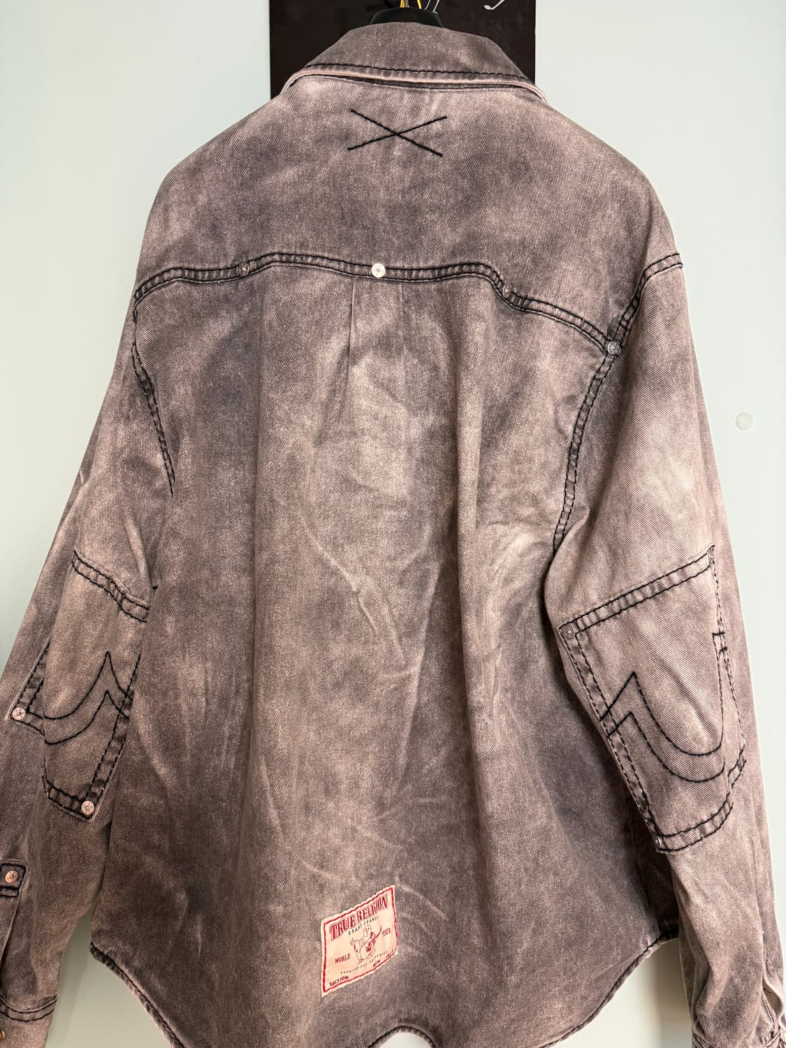 True Religion 그레이 워싱 데님 셔츠 상품이미지5