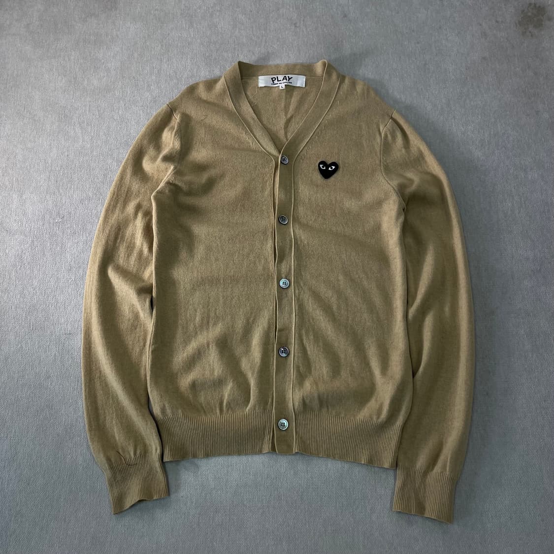 100 꼼데가르송 N-024 하트와펜 울 가디건 상품이미지1