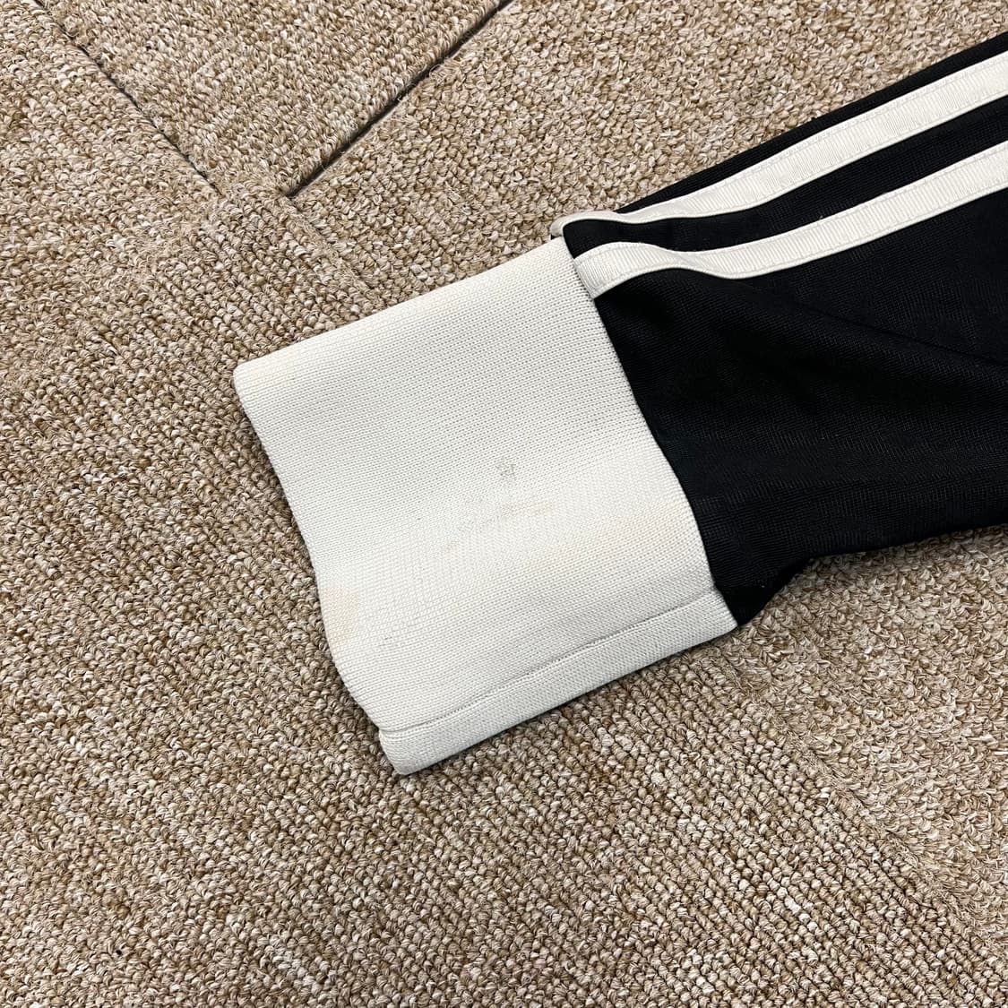 아디다스 검흰 져지 상품이미지5