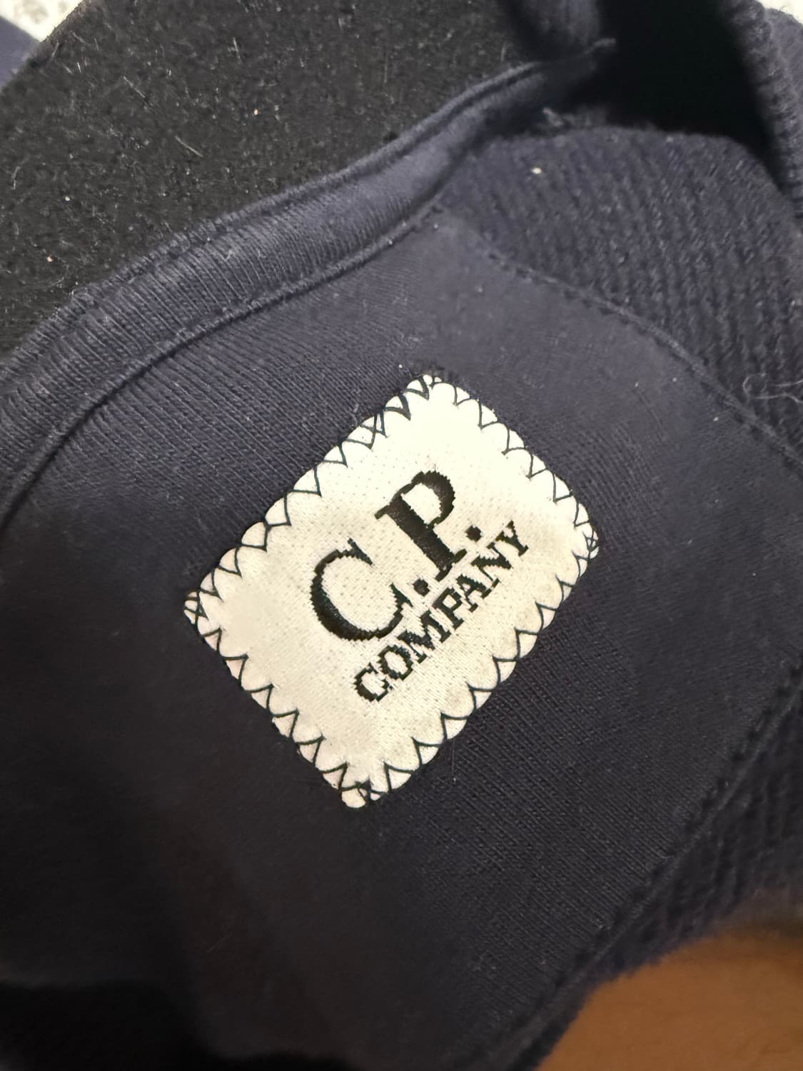 Cp컴퍼니 맨투맨 상품이미지4