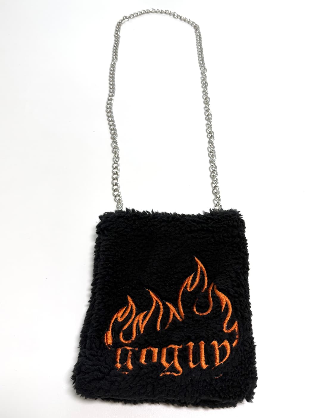 dolls kill (go gud) 퍼 체인 숄더백 상품이미지2