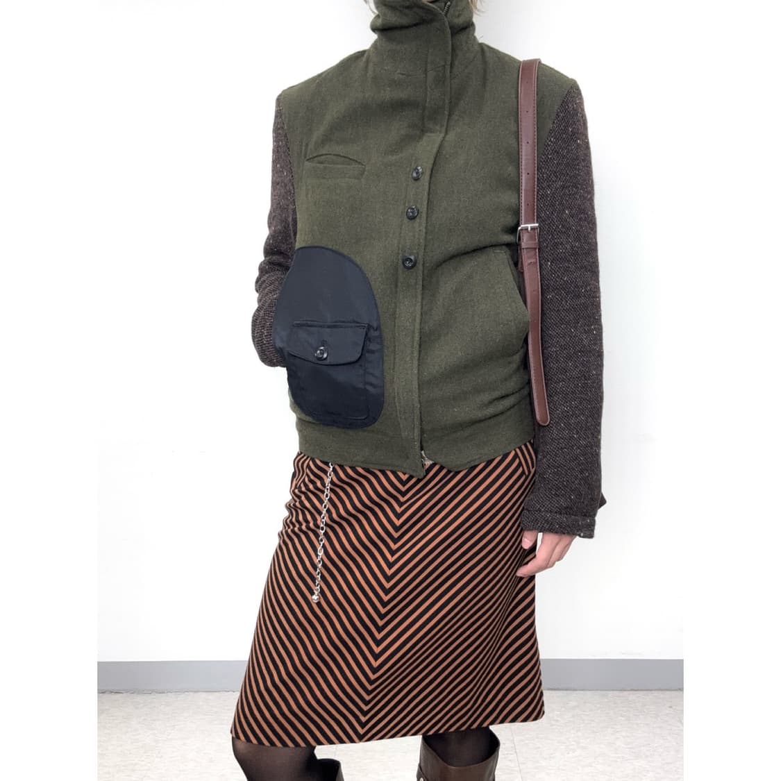 빈티지 카키 하이넥 울 자켓 상품이미지2