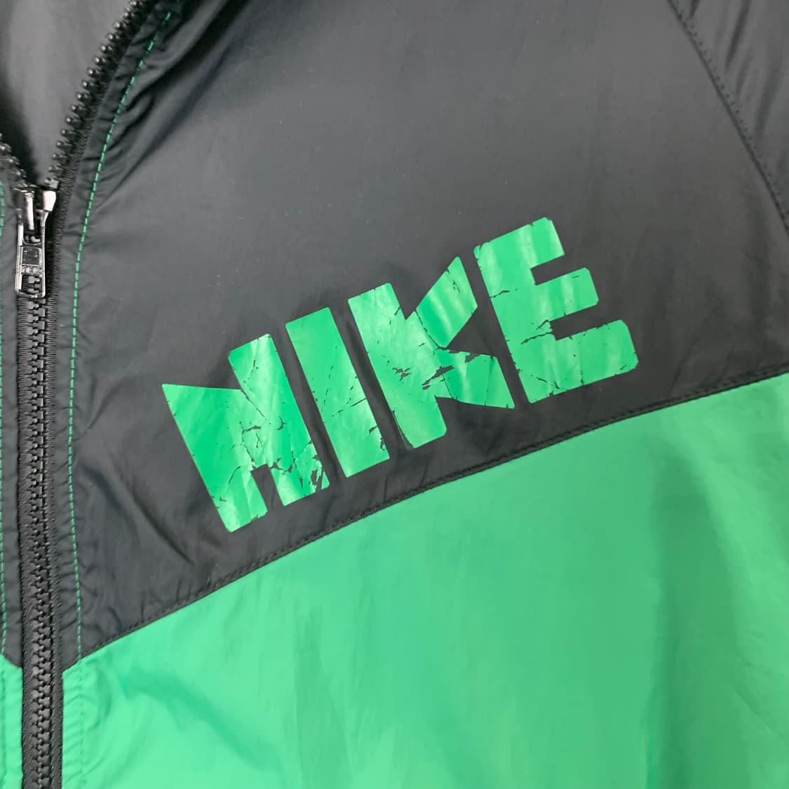 나이키 신형 배색 윈드러너 자켓 상품이미지4