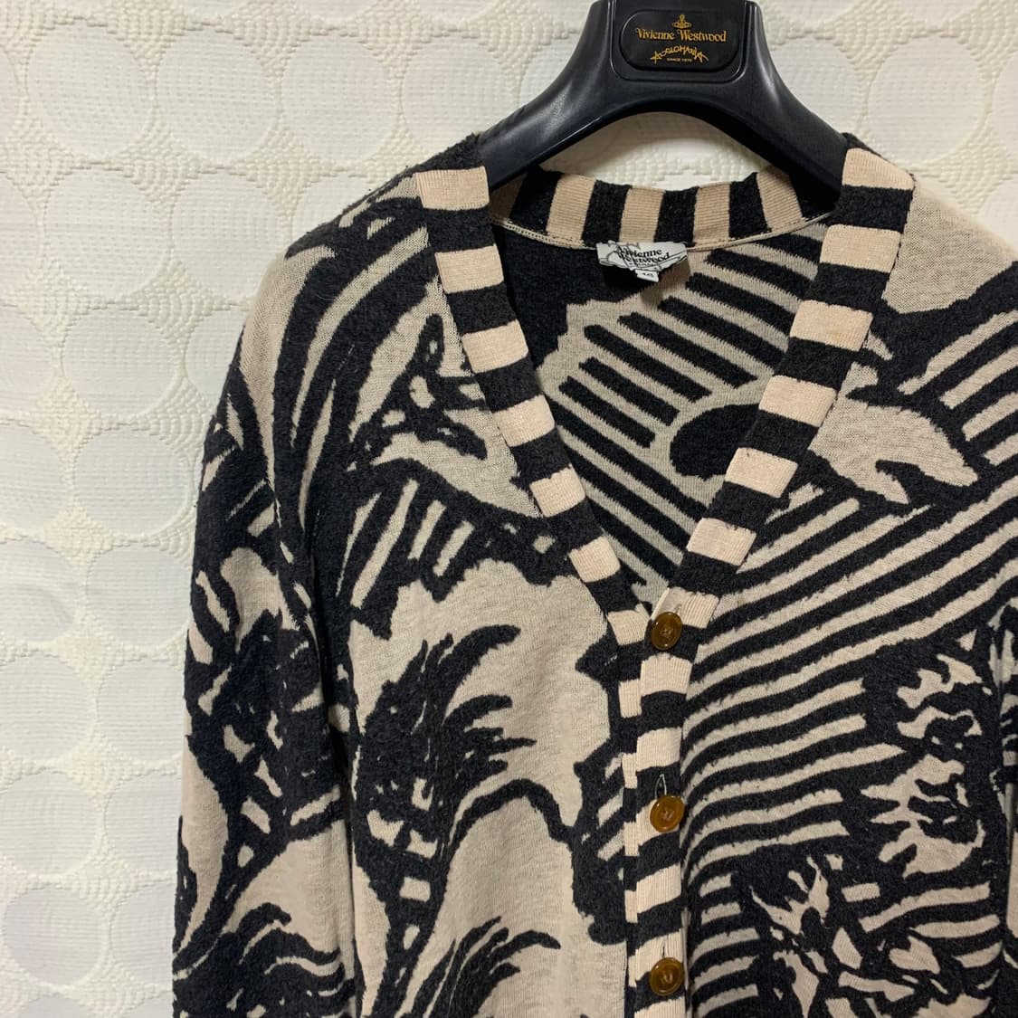 vivienne westwood man 플라워 스트라이프 니트 가디건 상품이미지5