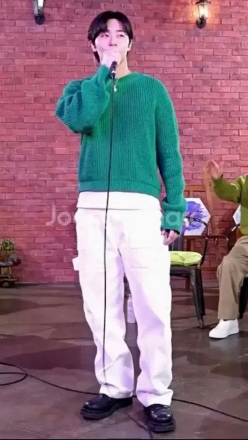 [L]렉토 박서준 착용 크루넥 니트 스웨터 상품이미지1