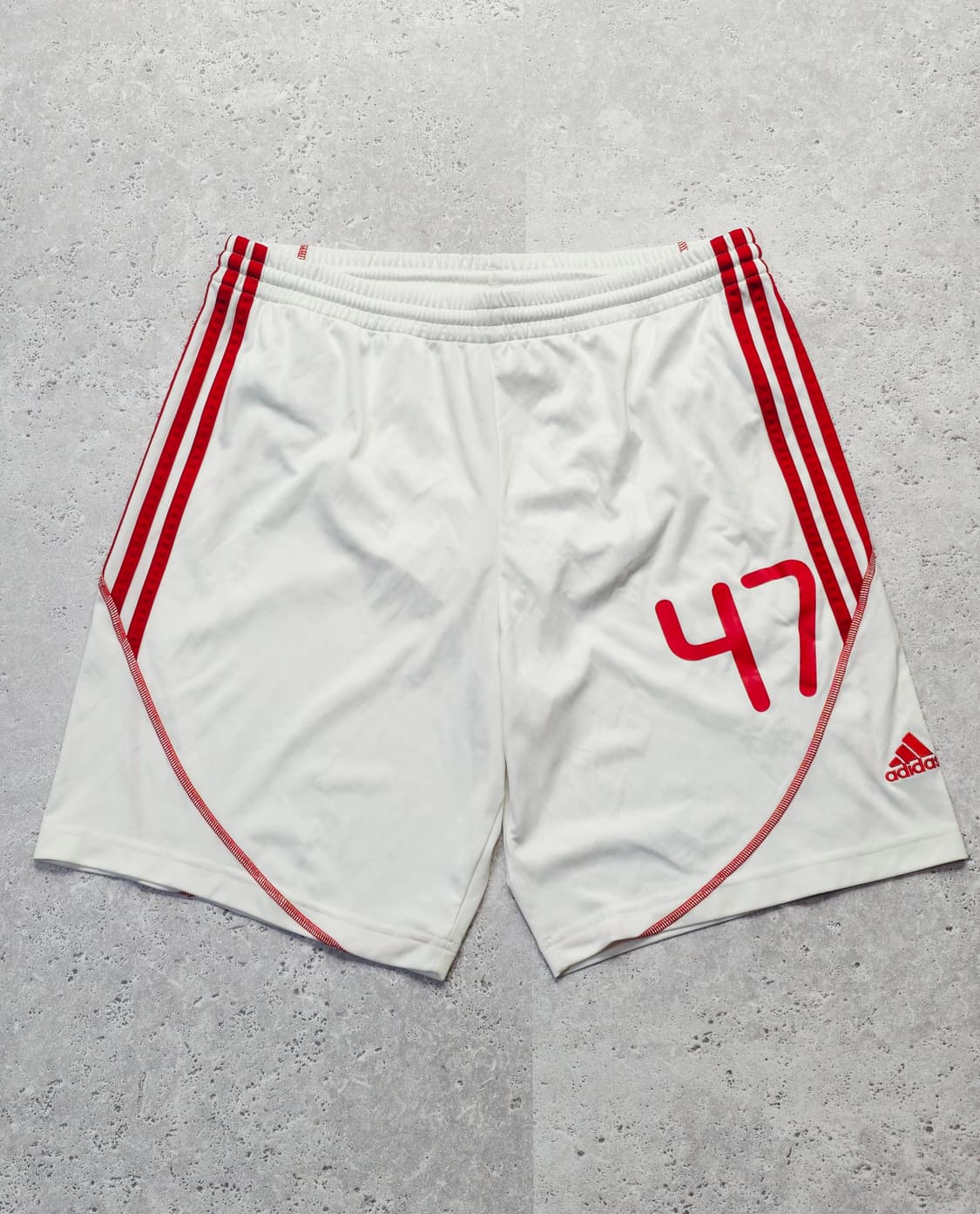 아디다스 흰빨 트랙팬츠 반 바지 상품이미지1