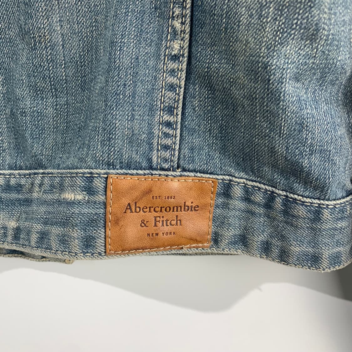 아베크롬비 포켓 워싱 데님 자켓 상품이미지4