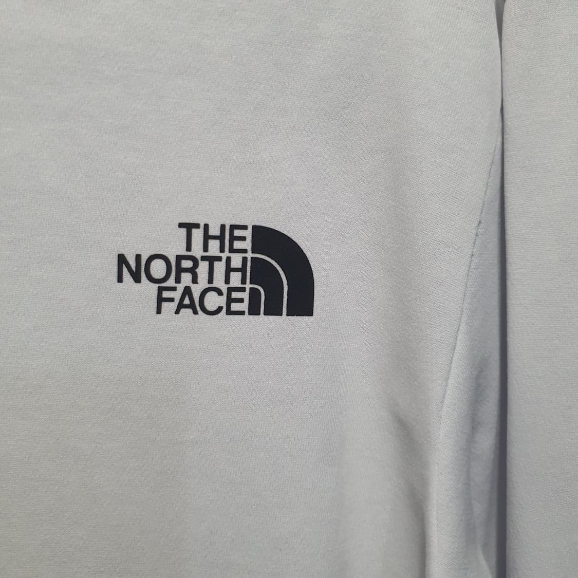 노스페이스 남성 화이트 긴팔티  상품이미지4