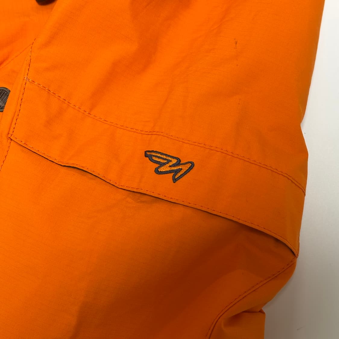 니데커 사운드 밸브 오렌지 테크니컬 스노우 재킷 상품이미지5