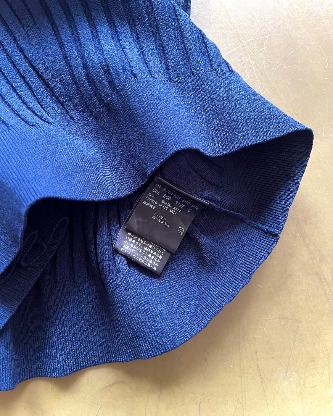 Theory Real Pleats Dolman Sleeve Top 상품이미지7
