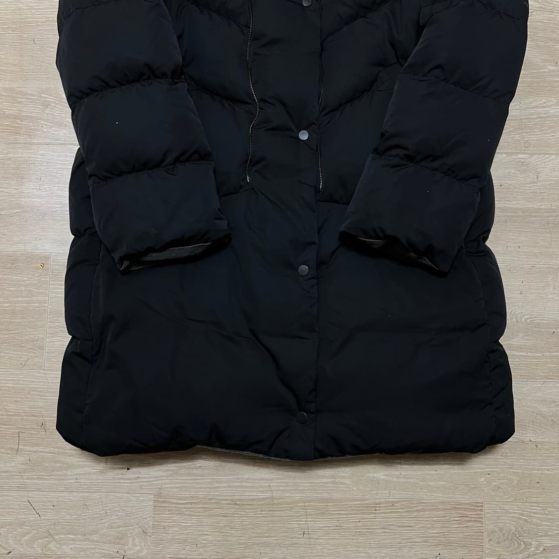 라코스테 여성 프리미엄 덕다운 스탠드넥 롱패딩 점퍼 [블랙] M/95 상품이미지3