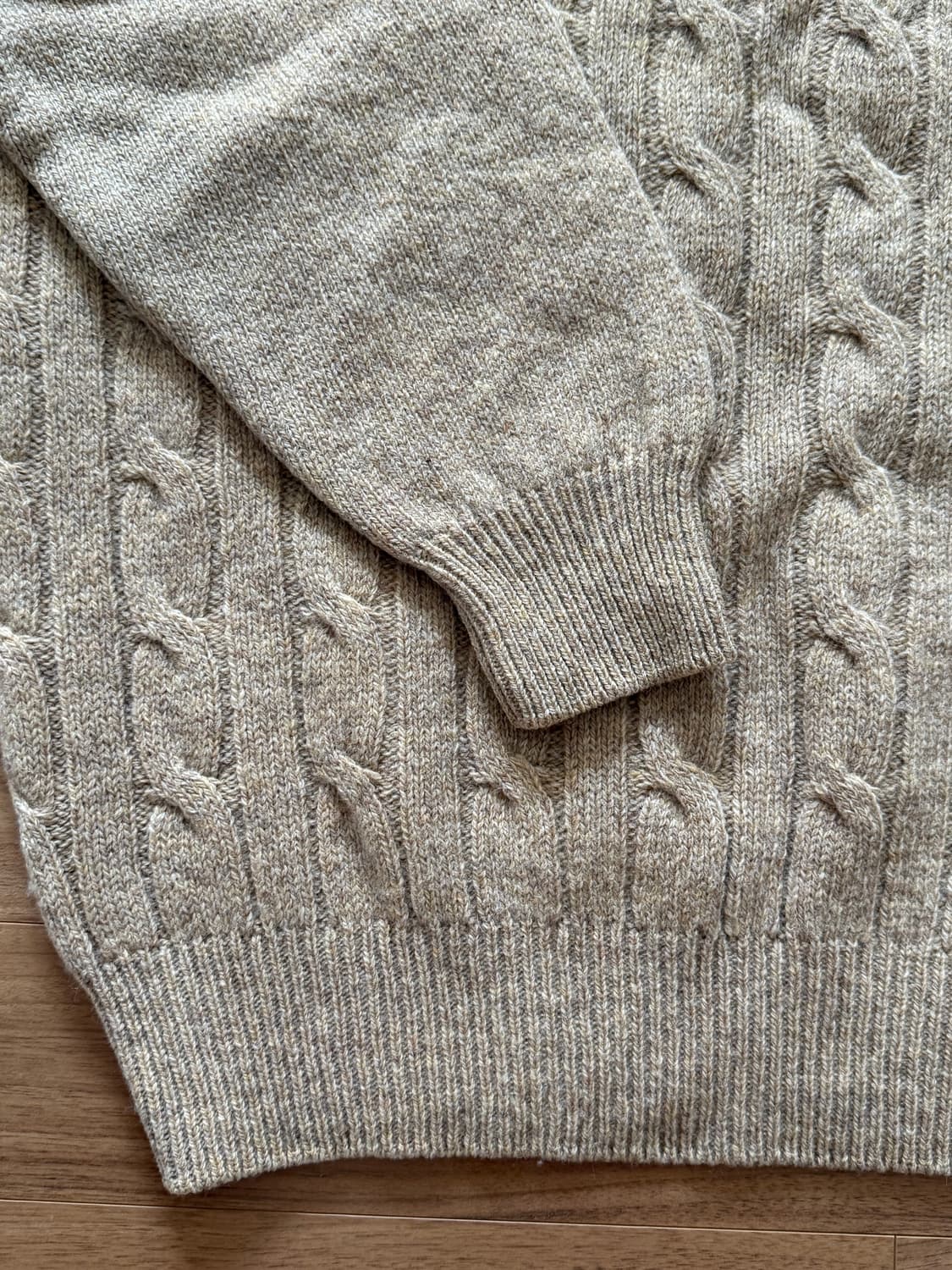 입생로랑 꽈배기 니트  상품이미지6