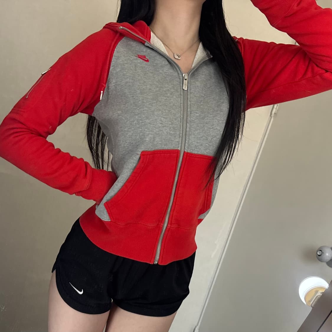 나이키 로고 올드스쿨 배색 회빨 후드집업 상품이미지1