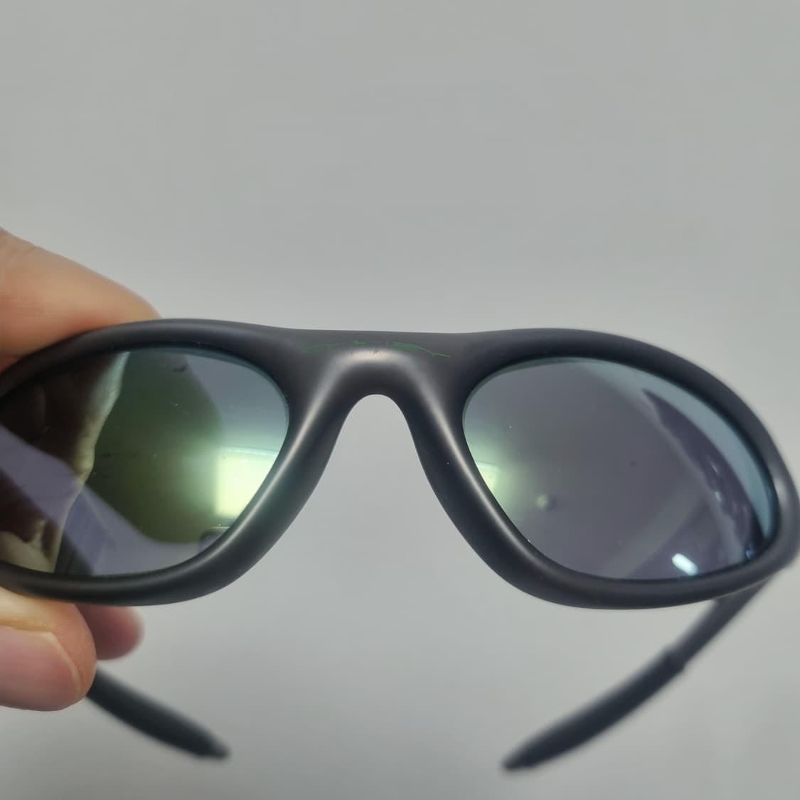 오클리 미뉴트1.0 티타늄그레이 상품이미지7