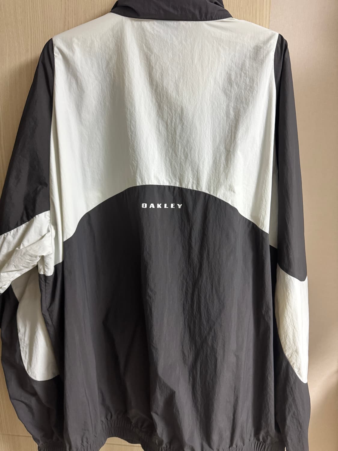 오클리 바람막이 자켓(L사이즈) 상품이미지3