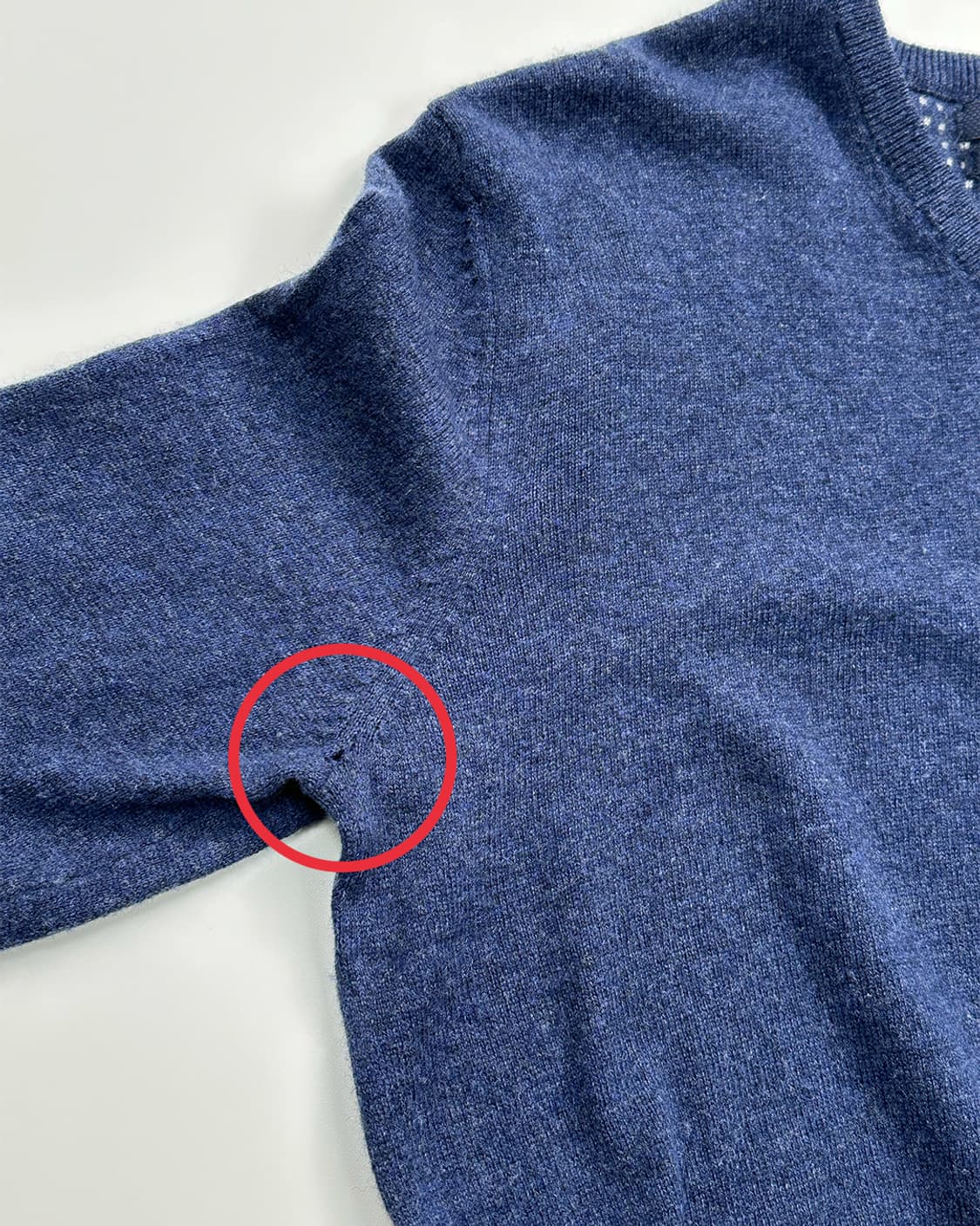 올젠 캐시미어 블렌드 브이넥 니트 상품이미지3