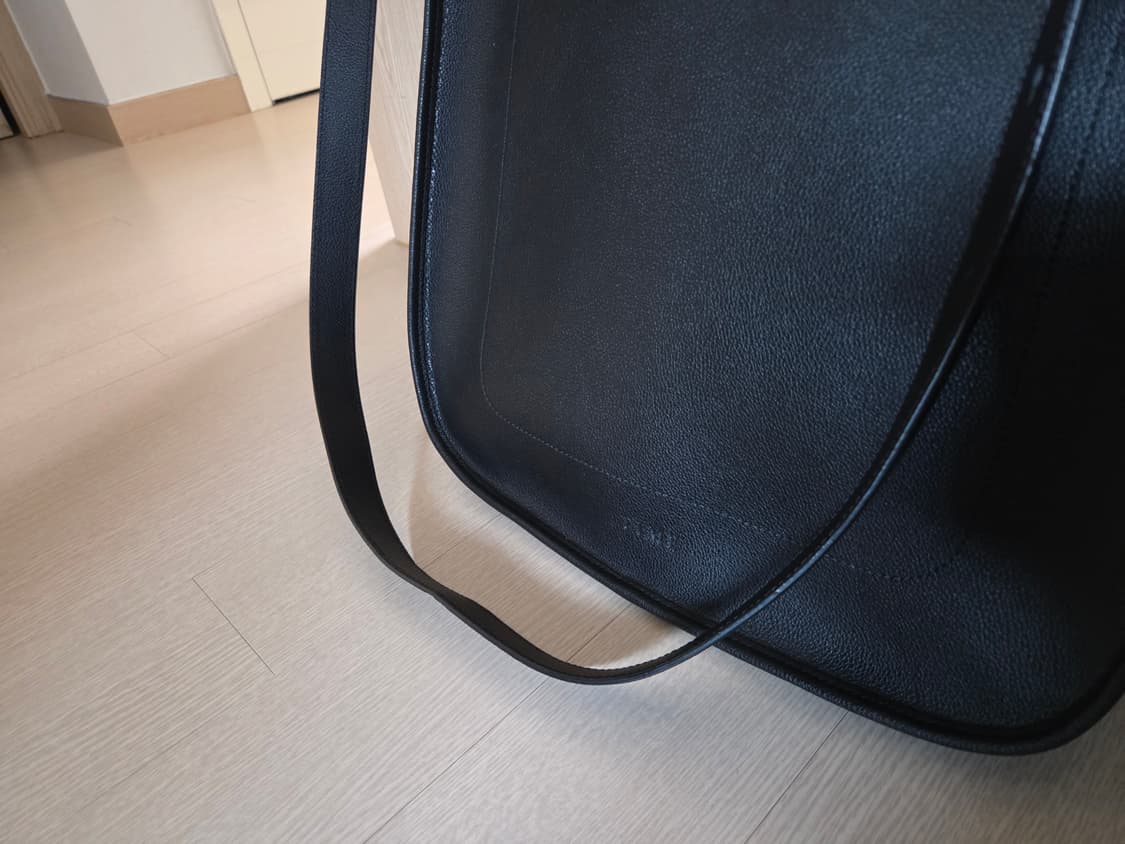 [정품] 타임옴므 24ss 레더 스트랩 숄더 크로스백 상품이미지2