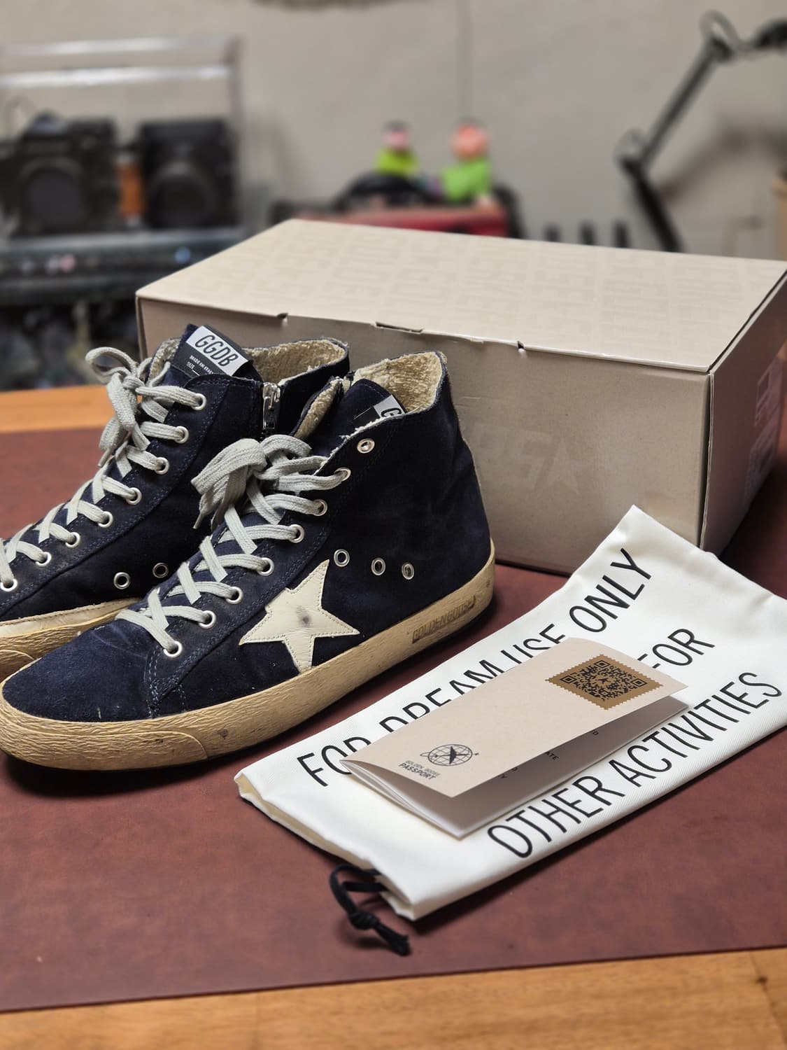 풀박실착용3회270-275(43)정품 골든구스 프란시  상품이미지1