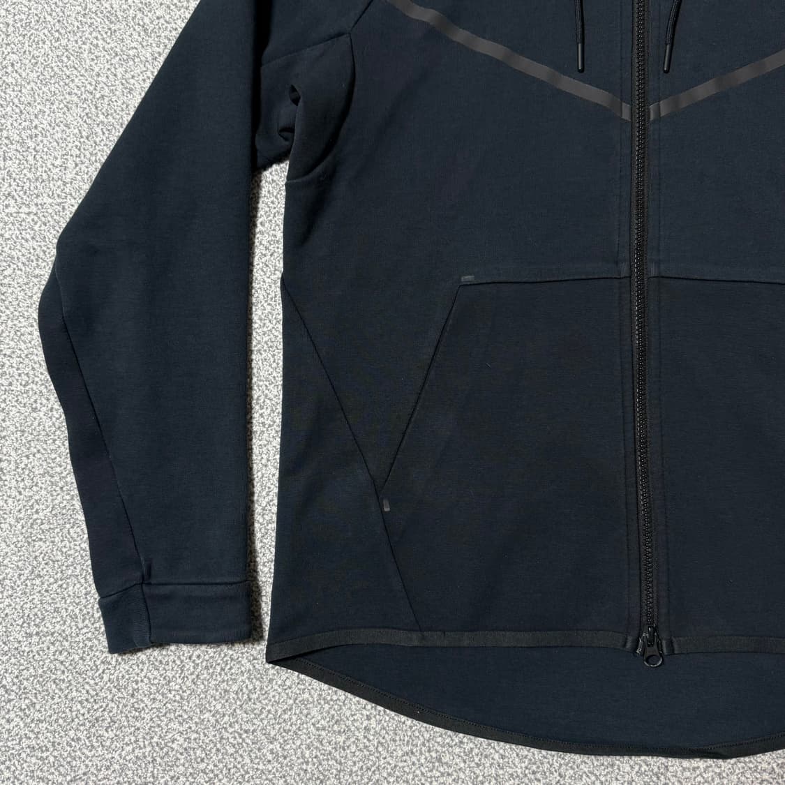 [정가 13만원] 나이키 테크팩 후드집업 L 상품이미지6