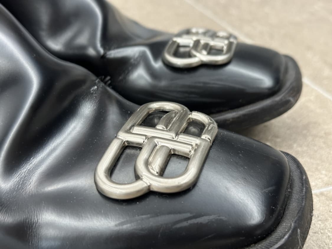 BALENCIAGA (42) 상품이미지4