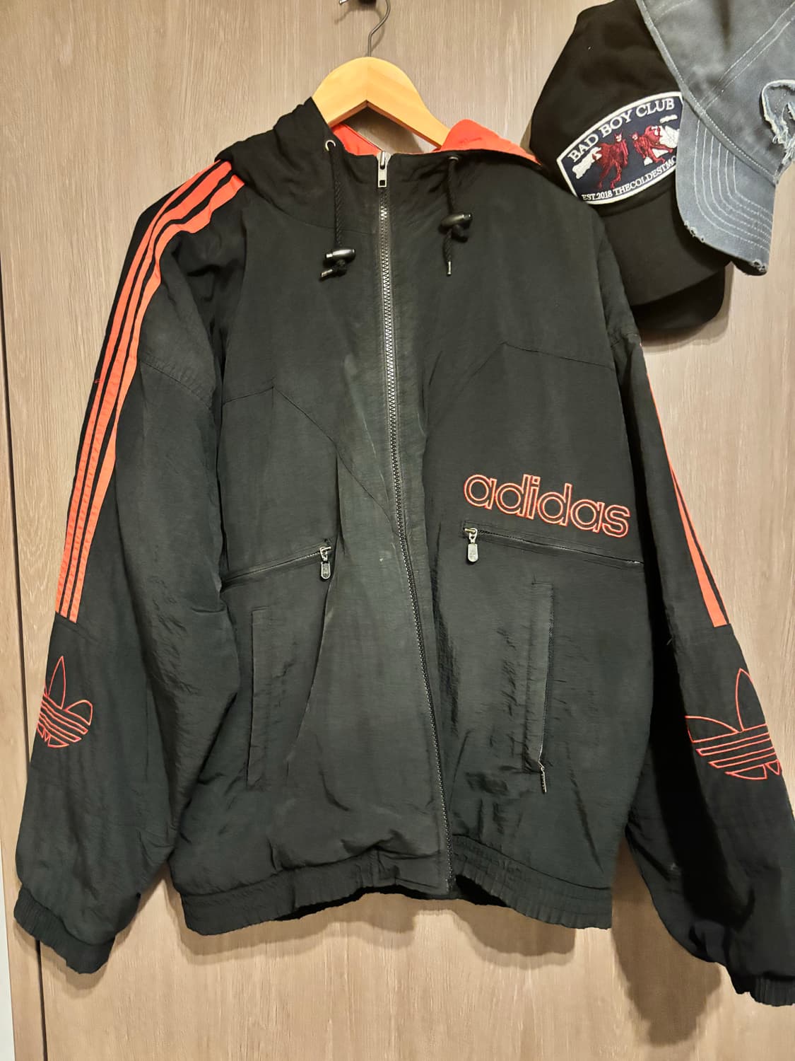 꾹디다스 아디다스 트랙 빈티지 패딩 집업 레드 100 L 상품이미지2