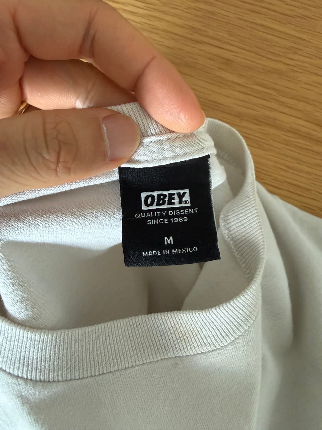 오베이(OBEY) 반팔 티셔츠(사용감 확인) 상품이미지7