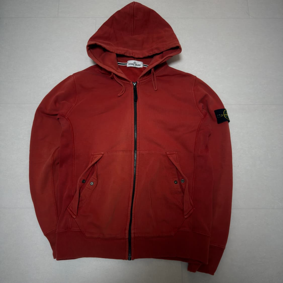 [ L ] 스톤아일랜드 아카이브 하바네로 버건디 후드집업 상품이미지1