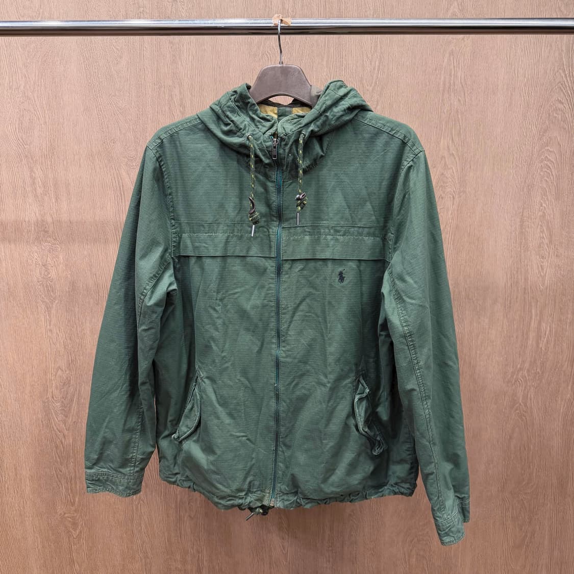폴로 랄프로렌 후드 집업 자켓 요크 절개 스트링 로고 자수 디테일 카키 상품이미지2