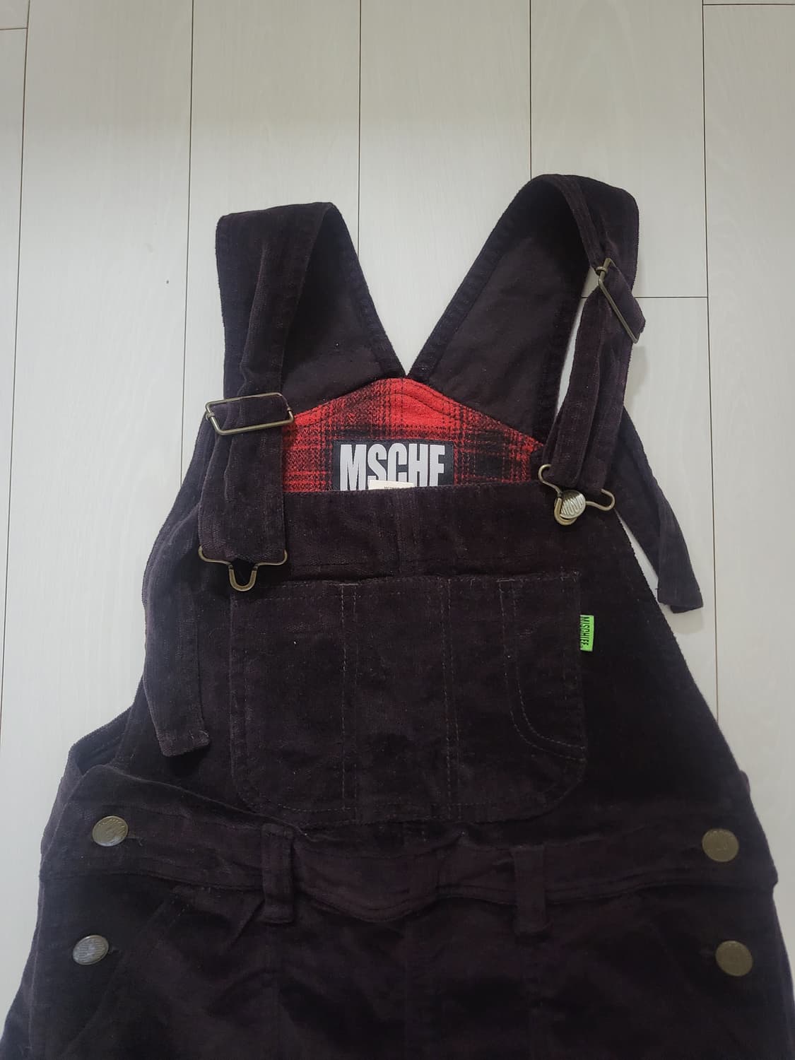 미스치프 오버롤 미디 스커트 브라운 상품이미지1