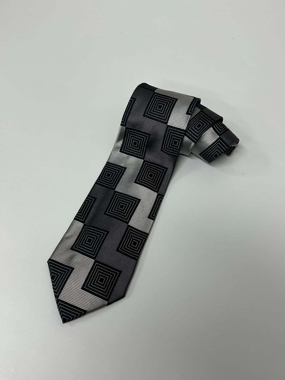 발렌티노 패턴 실크 넥타이 상품이미지1