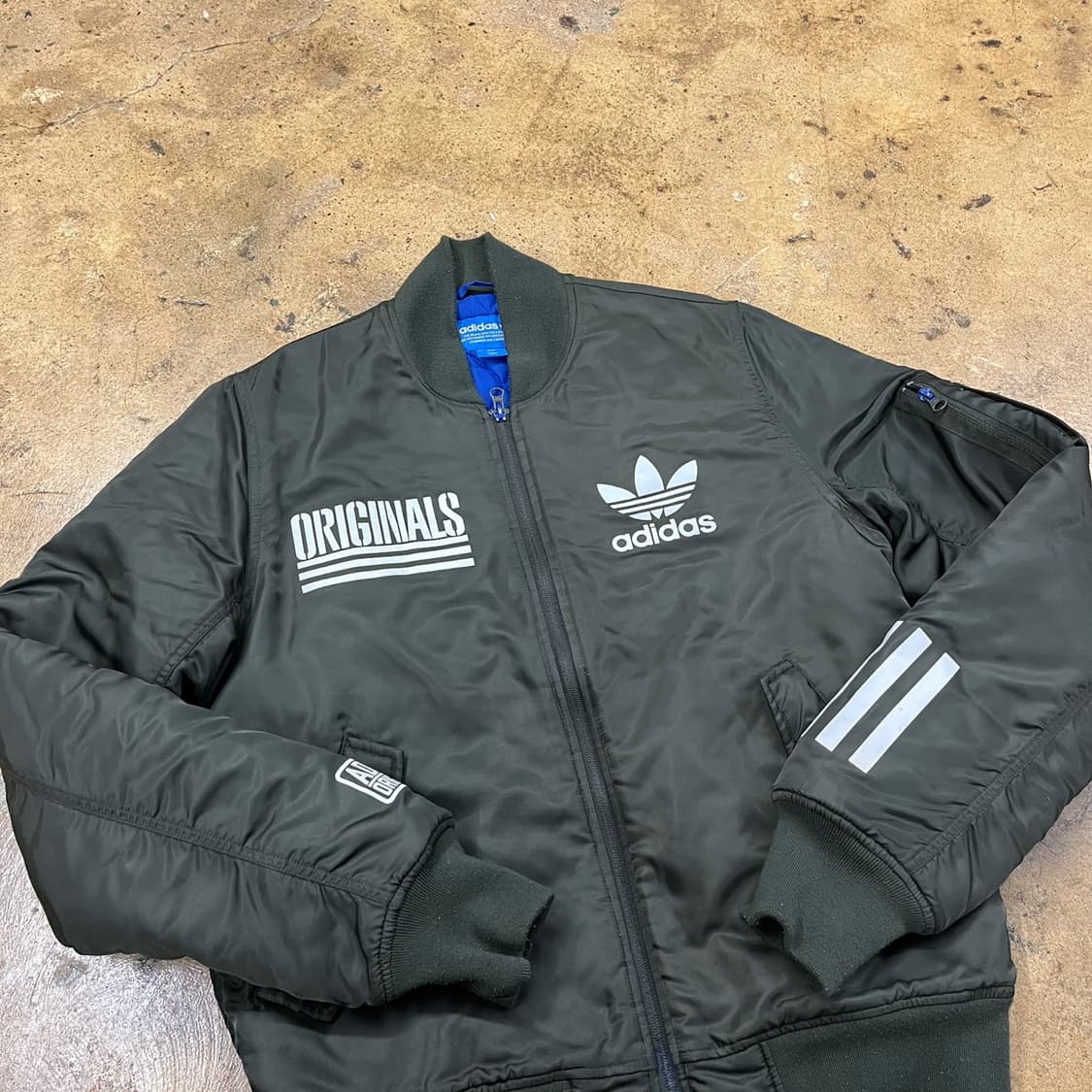 [정품/95] 아디다스 오리지널스 봄버 ma-1 항공점퍼 b16 상품이미지1