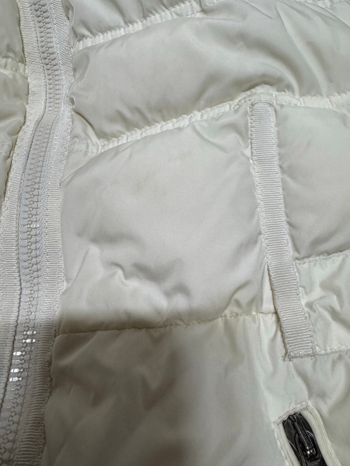 2 몽클레어 악상떼르 다운 패딩 상품이미지8