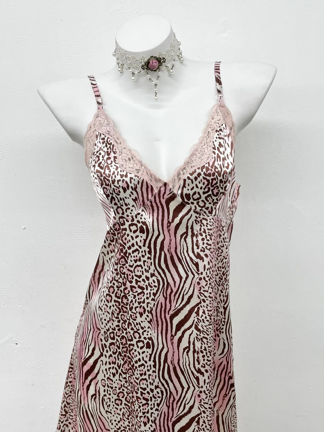 핑크 갸루 새틴 호피 슬립 상품이미지2