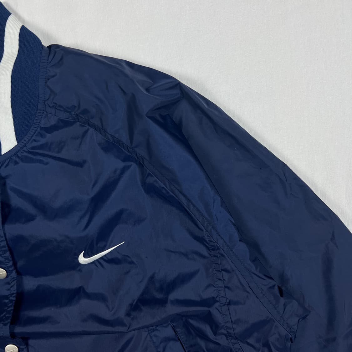 90‘s 나이키 nike N 로고 나일론 바시티자켓 상품이미지4