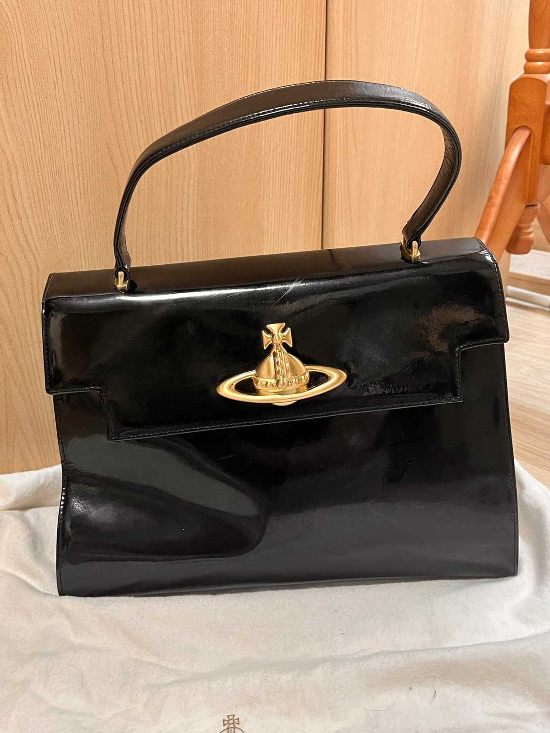 비비안웨스트우드 가방 탑핸들 상품이미지1