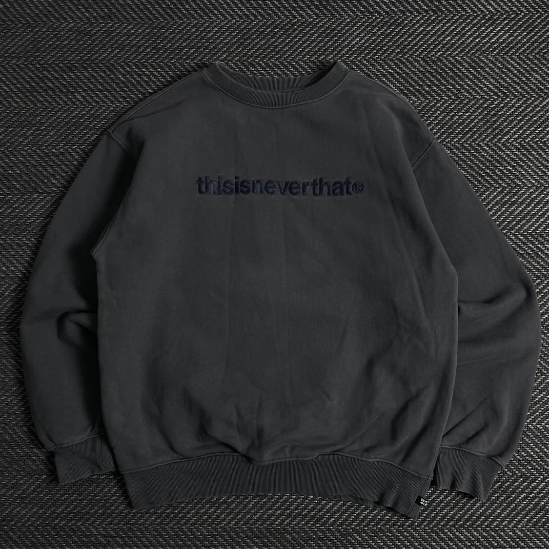 디스이즈네버댓 빅로고 피그먼트 스웻 셔츠o 3700 상품이미지1